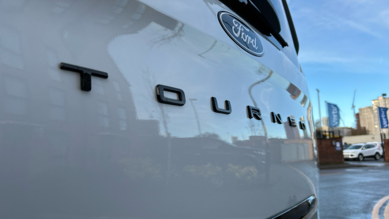 Ford Tourneo Custom 320 L1 Diesel Fwd 2.0 EcoBlue 136ps H1 Titanium 8 seater Auto